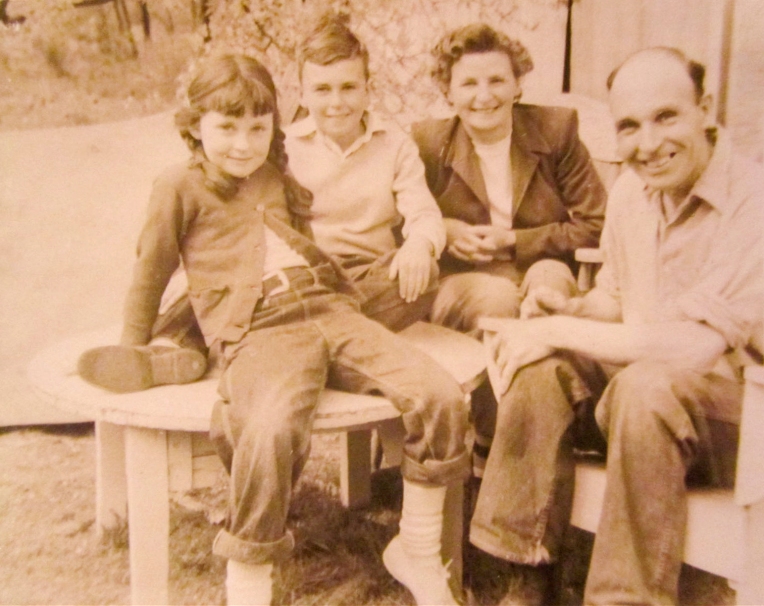 c1950 The Chaffey family in Canada - Jacqui, Ricky, Mary and Buddy. Seabourne Rust collection.